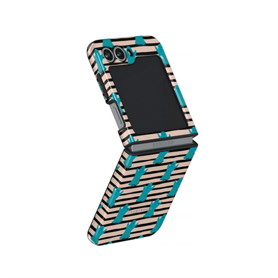 Boo Stripe Samsung-Galaxy-Z-Flip-6_1.webp