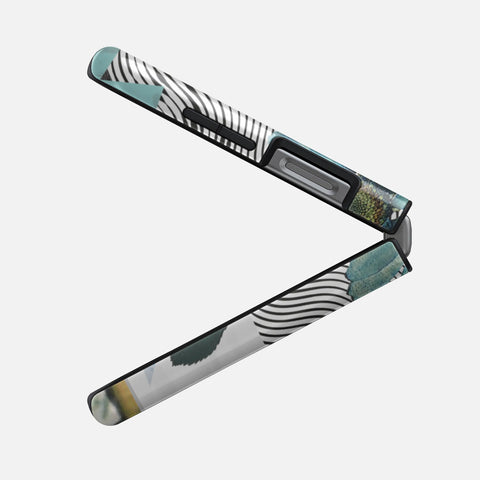 Buzzing with Life - Samsung Galaxy Z Flip 6 Case