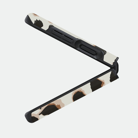 Café Cheetah - Samsung Galaxy Z Flip 4 Case