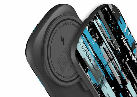 Glitch Matrix - ChargePod MagSafe Power Bank
