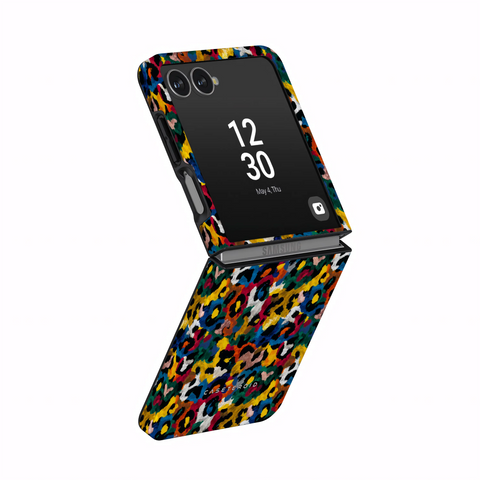Predator Savage - Samsung Galaxy Z Flip 7 Case