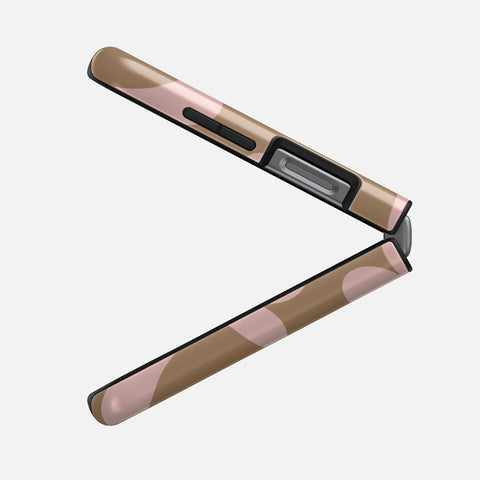 Sandy Hearts - Samsung Galaxy Z Flip 5 Case