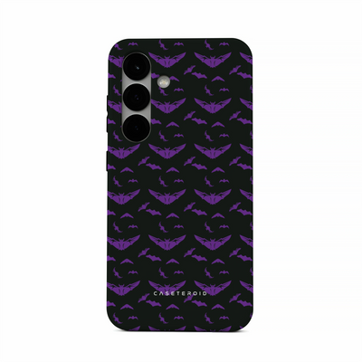 Violet Swarm Samsung-Galaxy-S25-Plus_1.webp