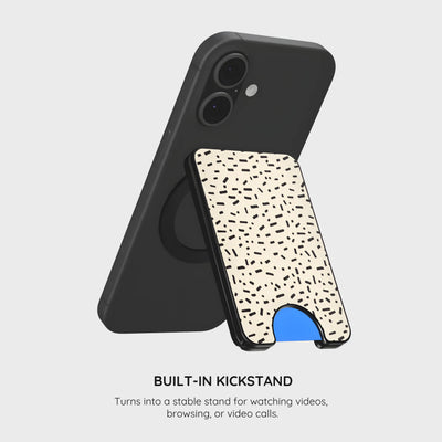 Dashfield - Magnetic Wallet & Stand